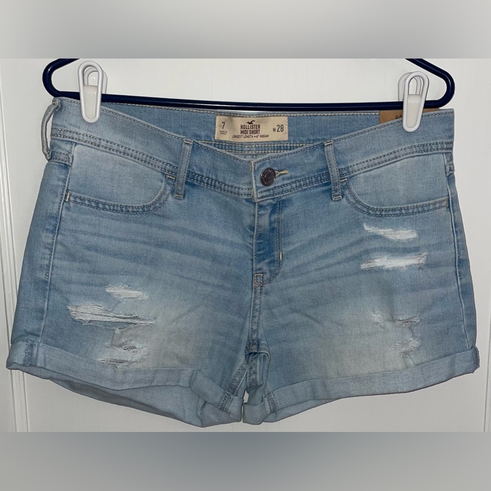 NWT - Hollister Midi Short Longest Length - Size: 7